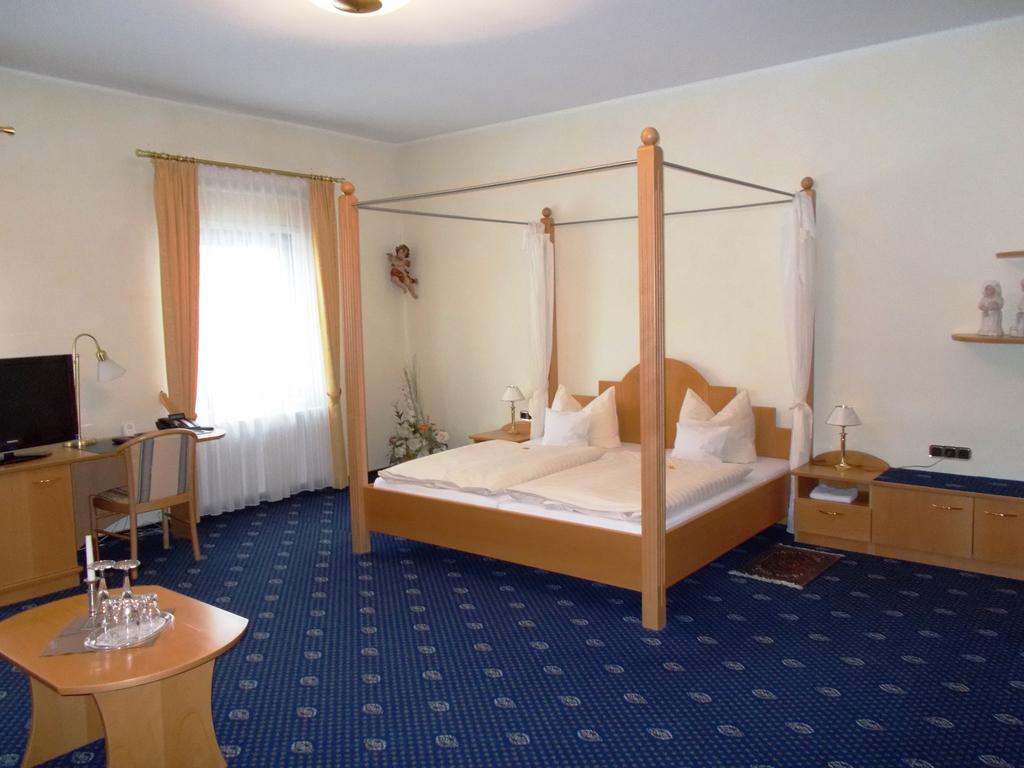 Monteurzimmer Thalfried Ruhla Pokój zdjęcie